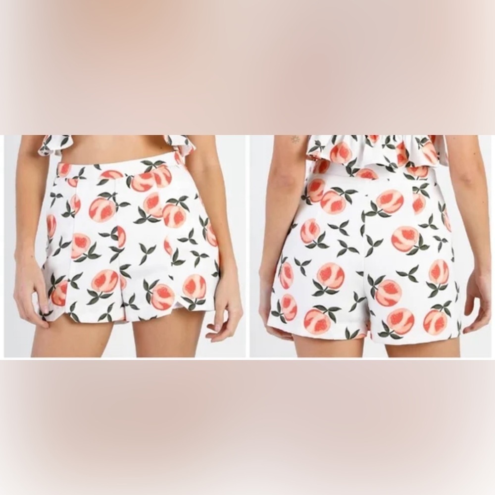 Le Lis High Waist White and Orange Shorts